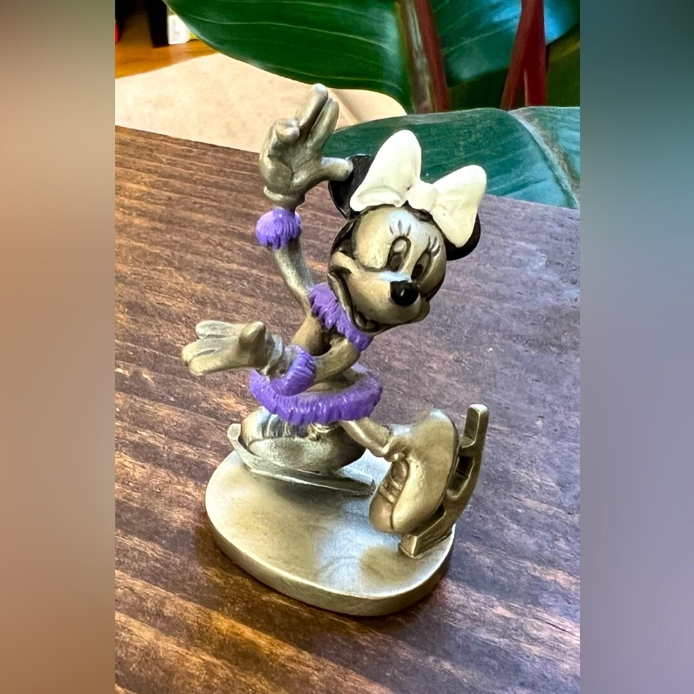 Skating Minnie Fine Pewter by Hudson Figurine